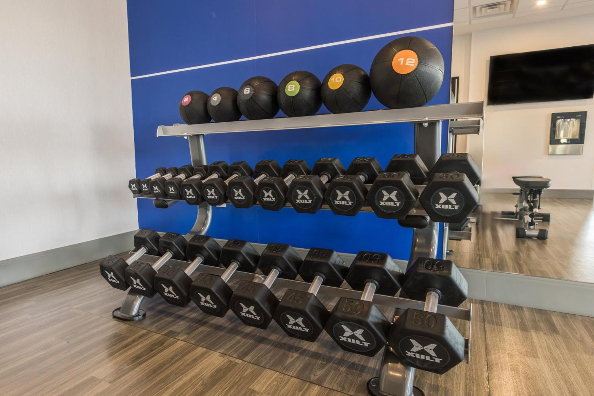 Holiday Inn Express & Suites - Toronto Airport South By Ihg Exteriér fotografie