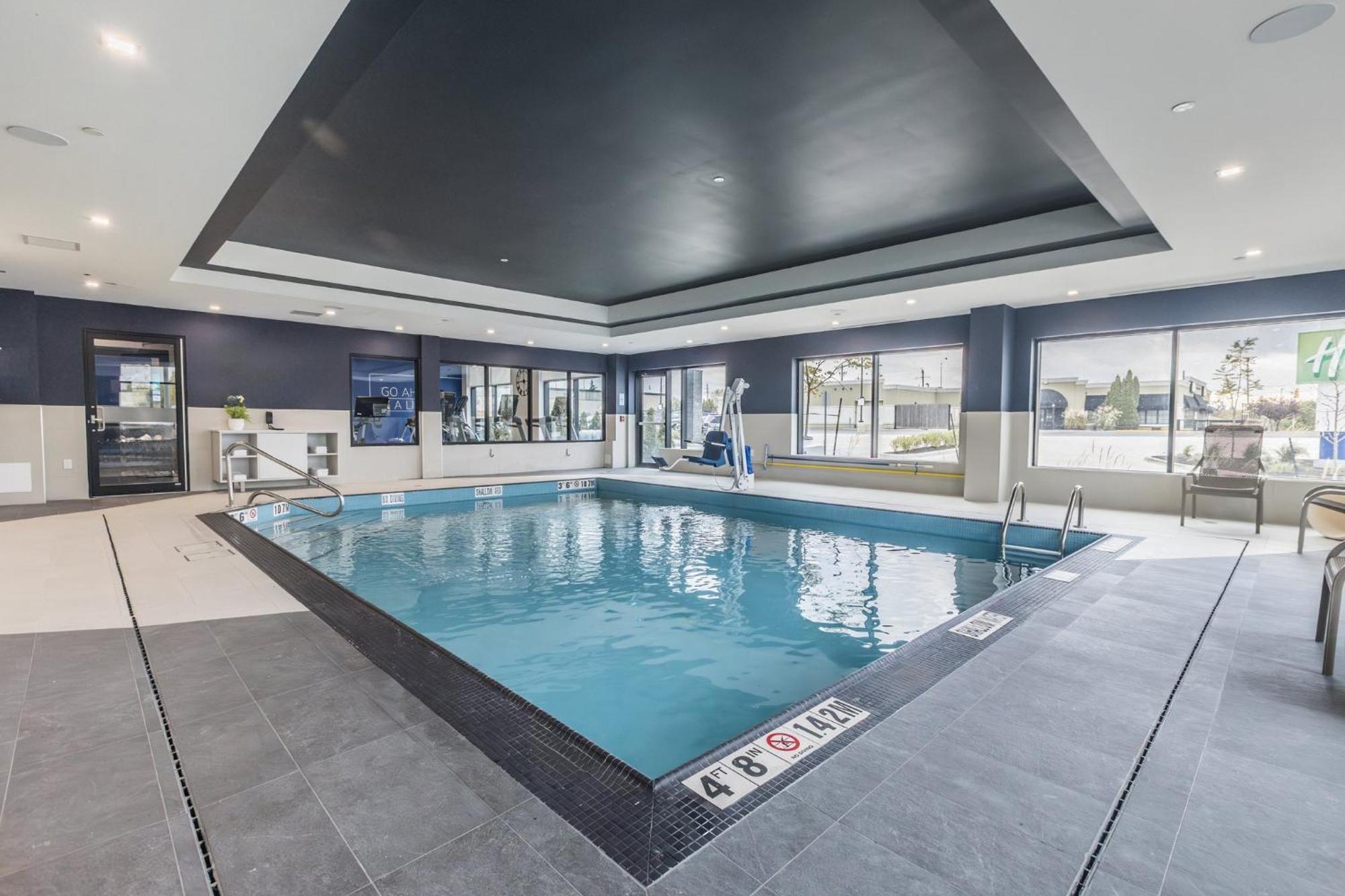 Holiday Inn Express & Suites - Toronto Airport South By Ihg Exteriér fotografie