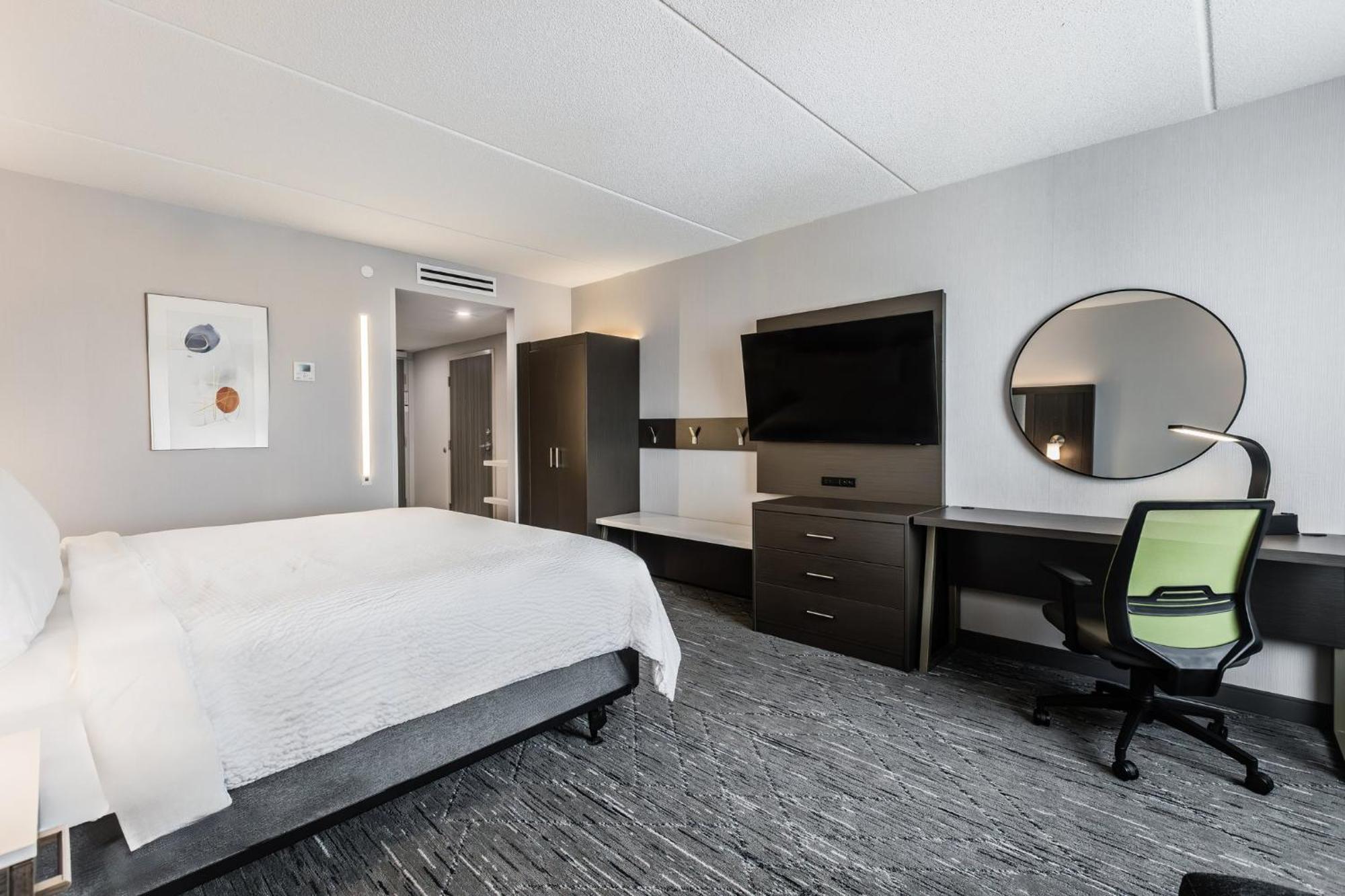 Holiday Inn Express & Suites - Toronto Airport South By Ihg Exteriér fotografie