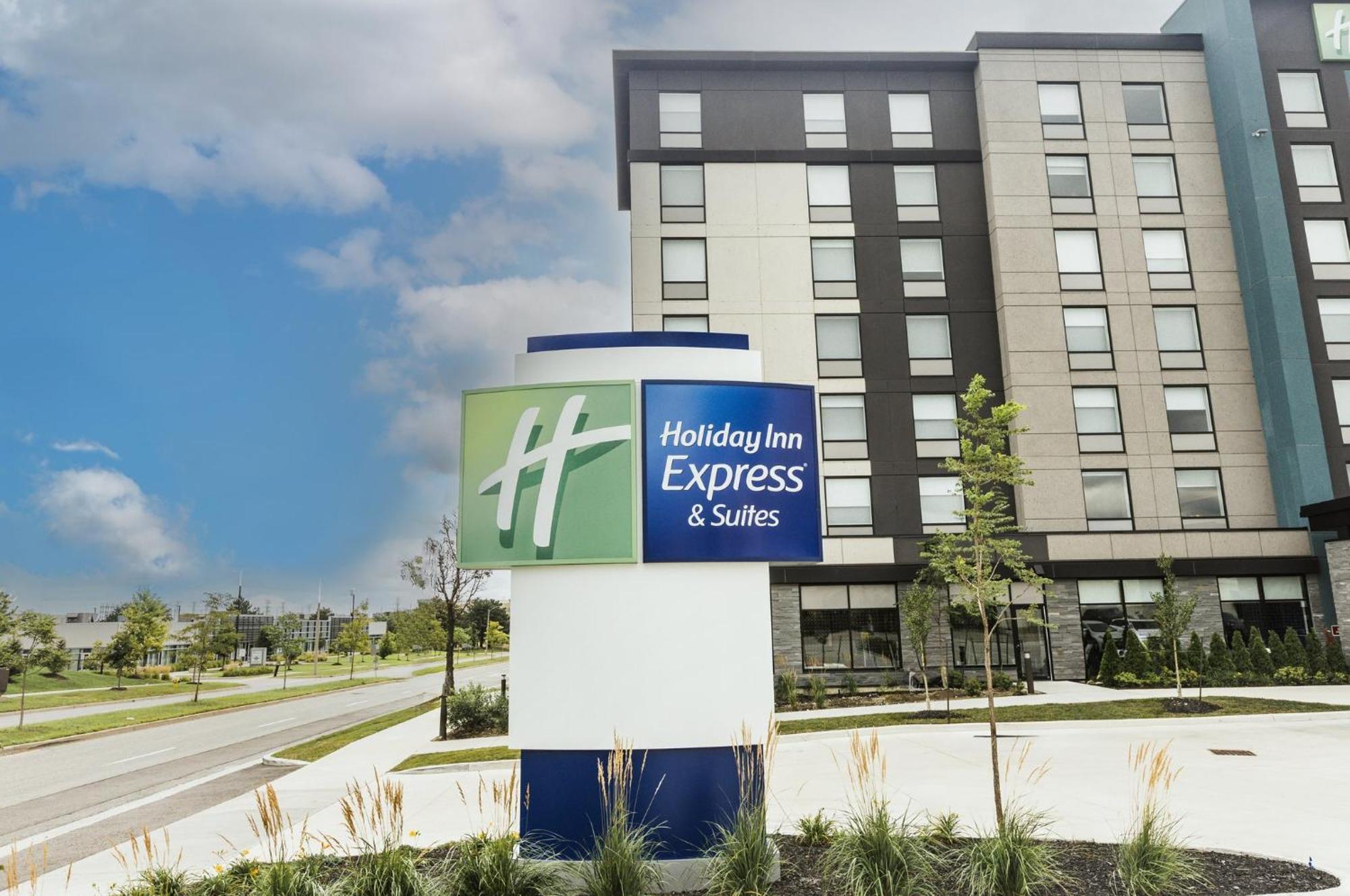 Holiday Inn Express & Suites - Toronto Airport South By Ihg Exteriér fotografie